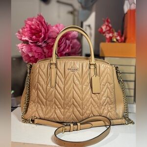 Coach Dark tan beige Leather Bag Quilted Chevron Carryall  satchel w long strap